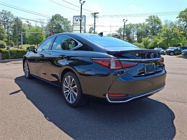 2021 Lexus ES 250 Vehicle Photo in Willow Grove, PA 19090