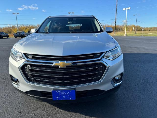 Used 2021 Chevrolet Traverse 1LT with VIN 1GNEVGKW6MJ261514 for sale in Portage, WI