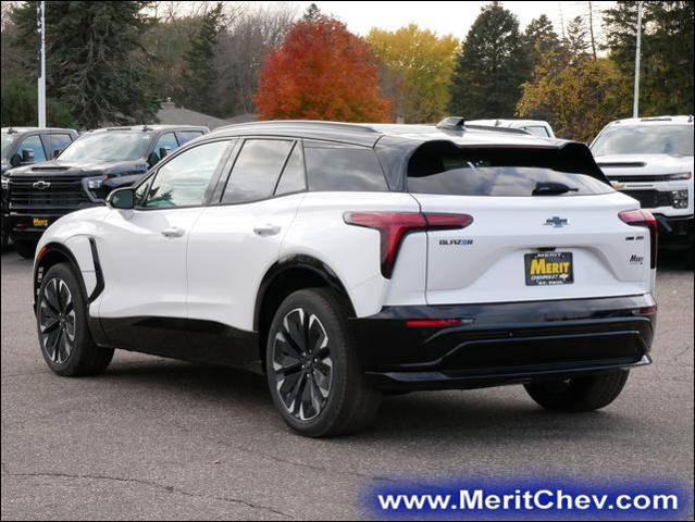 2025 Chevrolet Blazer EV Vehicle Photo in MAPLEWOOD, MN 55119-4794