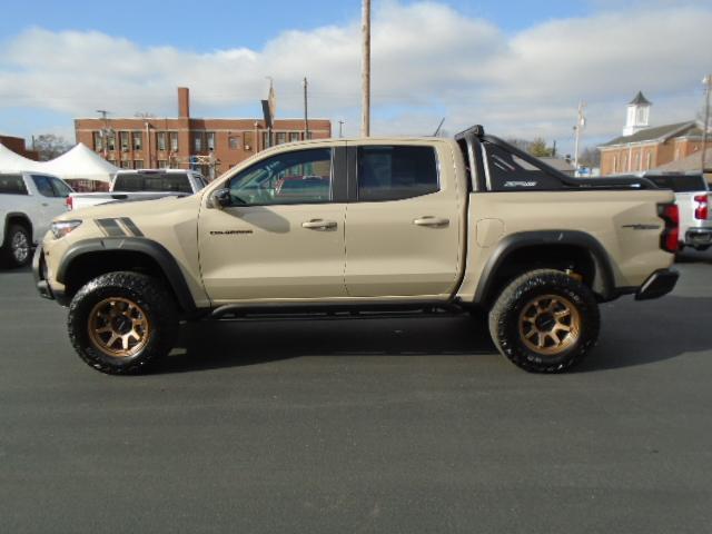 Used 2023 Chevrolet Colorado ZR2 with VIN 1GCPTFEK6P1215888 for sale in Shelbyville, IL