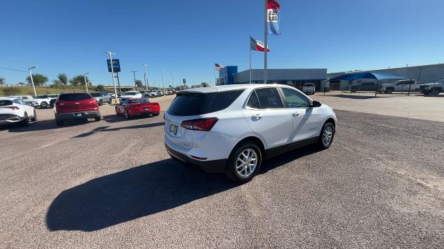 2024 Chevrolet Equinox Vehicle Photo in NEDERLAND, TX 77627-8017