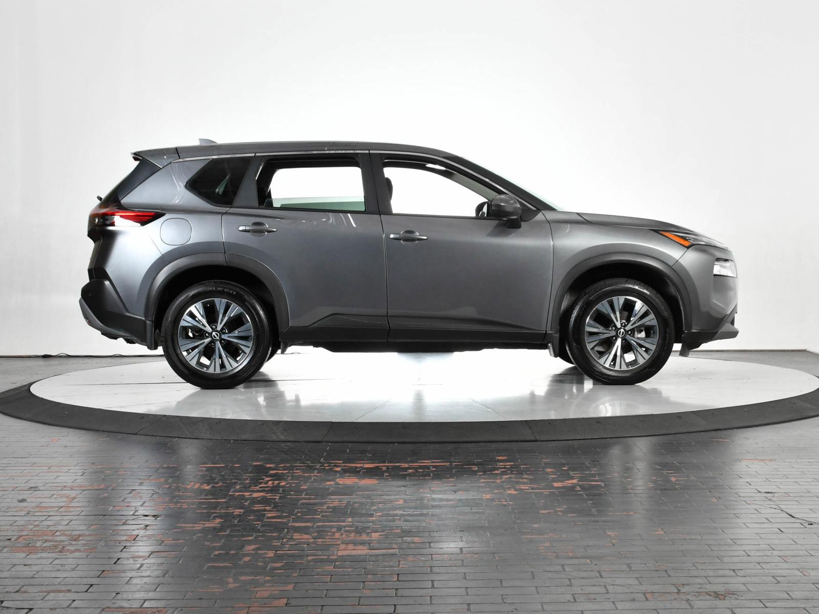 2023 Nissan Rogue Vehicle Photo in DALLAS, TX 75235