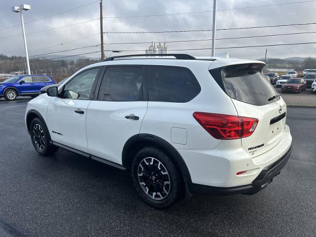 2020 Nissan Pathfinder Vehicle Photo in INDIANA, PA 15701-1897