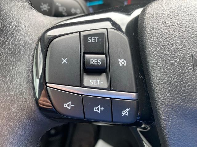 2022 Ford Escape Vehicle Photo in GREEN BAY, WI 54304-5303