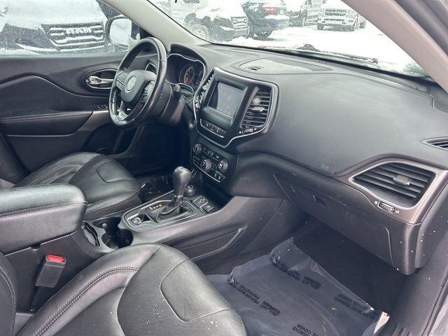 2021 Jeep Cherokee Vehicle Photo in MEDINA, OH 44256-9631