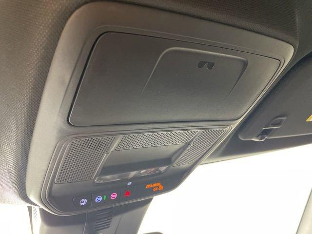 2025 Chevrolet Traverse Vehicle Photo in PHOENIX, AZ 85014-3381