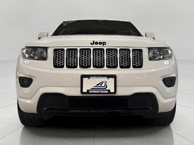 2015 Jeep Grand Cherokee Vehicle Photo in Green Bay, WI 54304