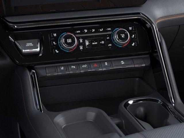 2025 GMC Sierra 2500 HD Vehicle Photo in WATERTOWN, CT 06795-3318