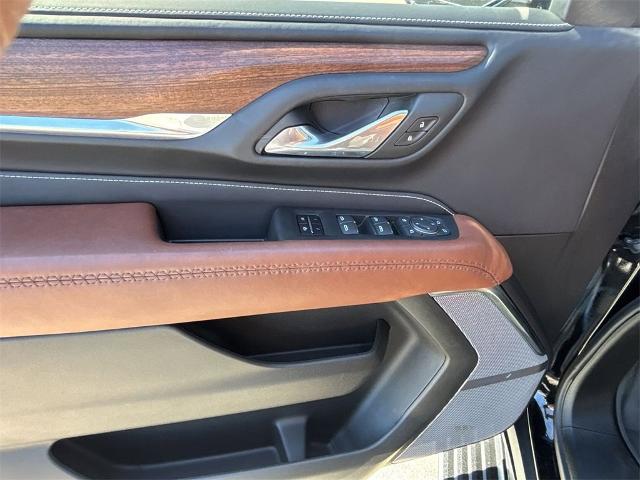 2024 GMC Yukon XL Vehicle Photo in ALBERTVILLE, AL 35950-0246