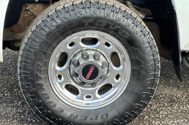 2004 GMC Sierra 2500 HD Vehicle Photo in SPOKANE, WA 99202-2191