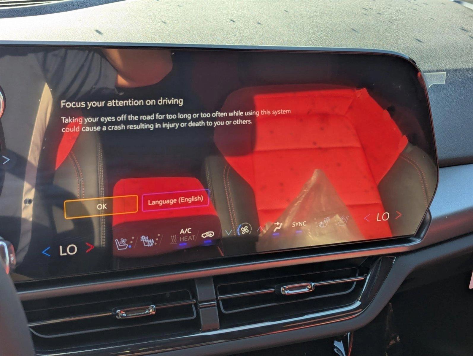 2025 Chevrolet Equinox EV Vehicle Photo in GREENACRES, FL 33463-3207