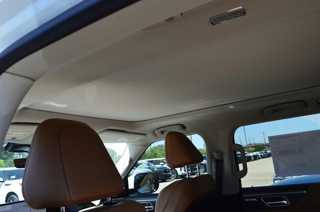 2025 INFINITI QX80 Vehicle Photo in Houston, TX 77090