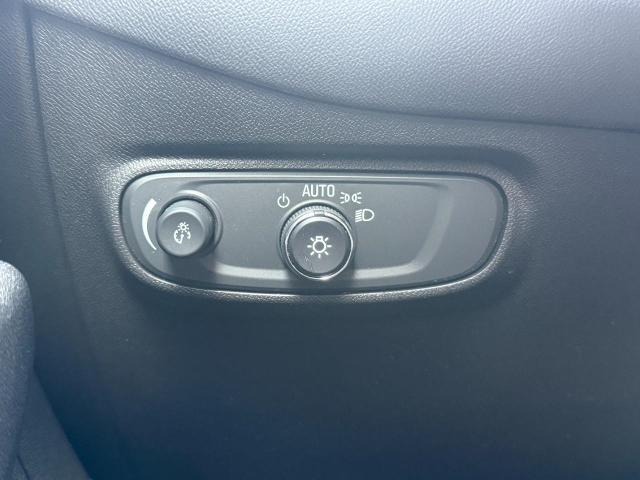 2022 Chevrolet Equinox Vehicle Photo in Appleton, WI 54914
