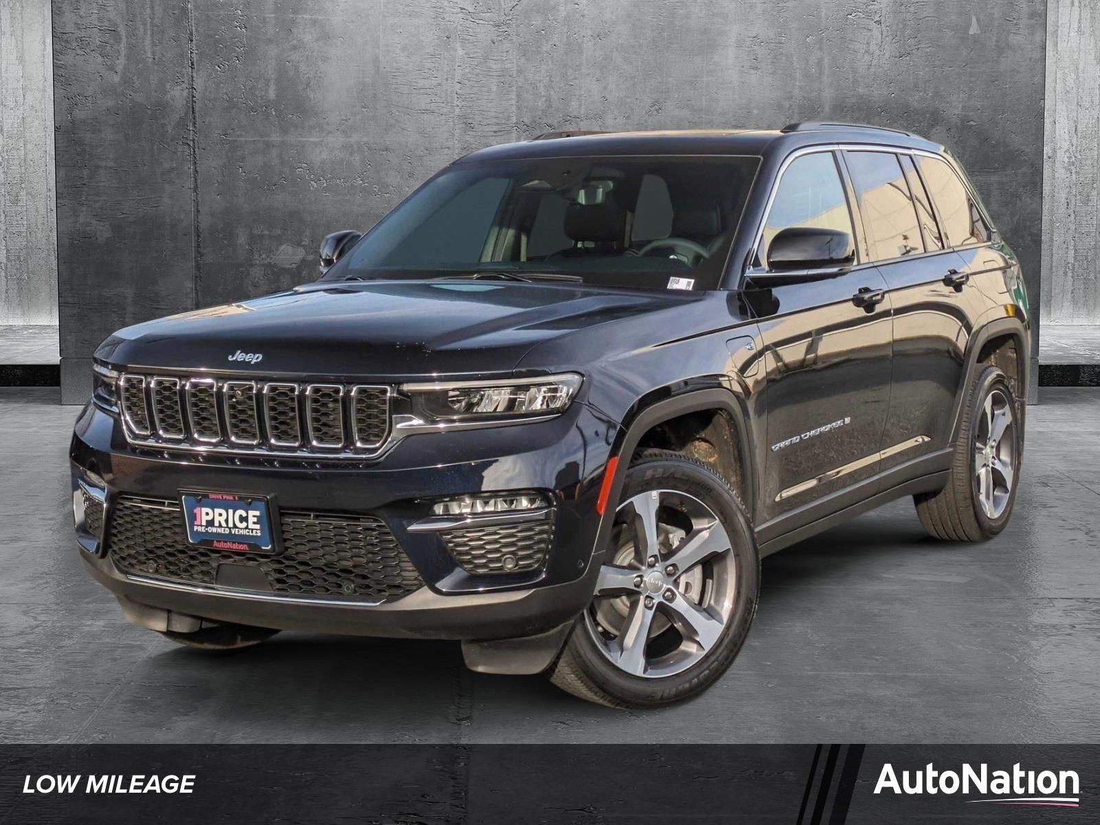 2024 Jeep Grand Cherokee 4xe Vehicle Photo in Cockeysville, MD 21030