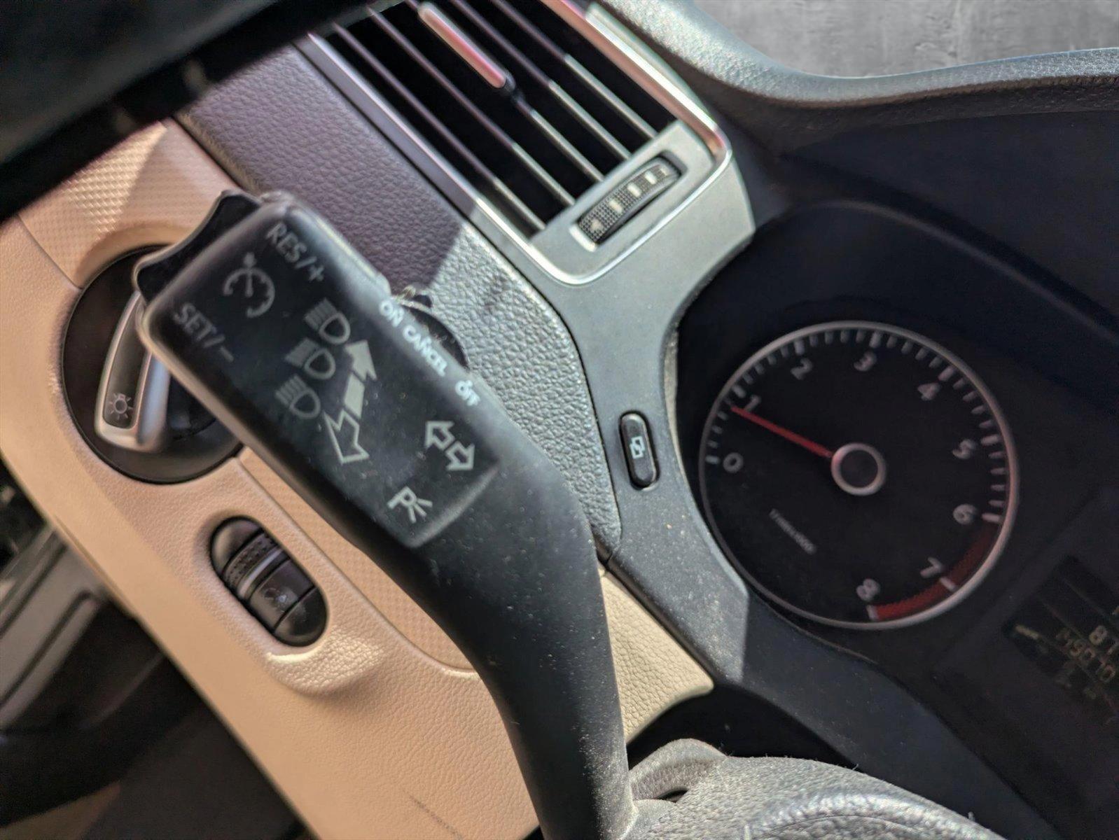 2012 Volkswagen Jetta Sedan Vehicle Photo in Winter Park, FL 32792