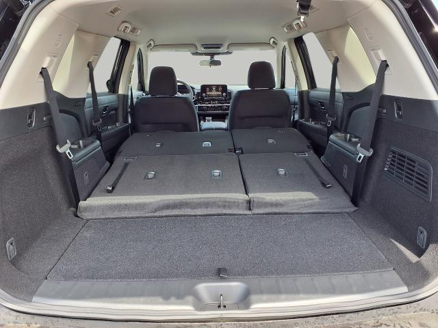2025 Nissan Pathfinder Vehicle Photo in Oshkosh, WI 54904