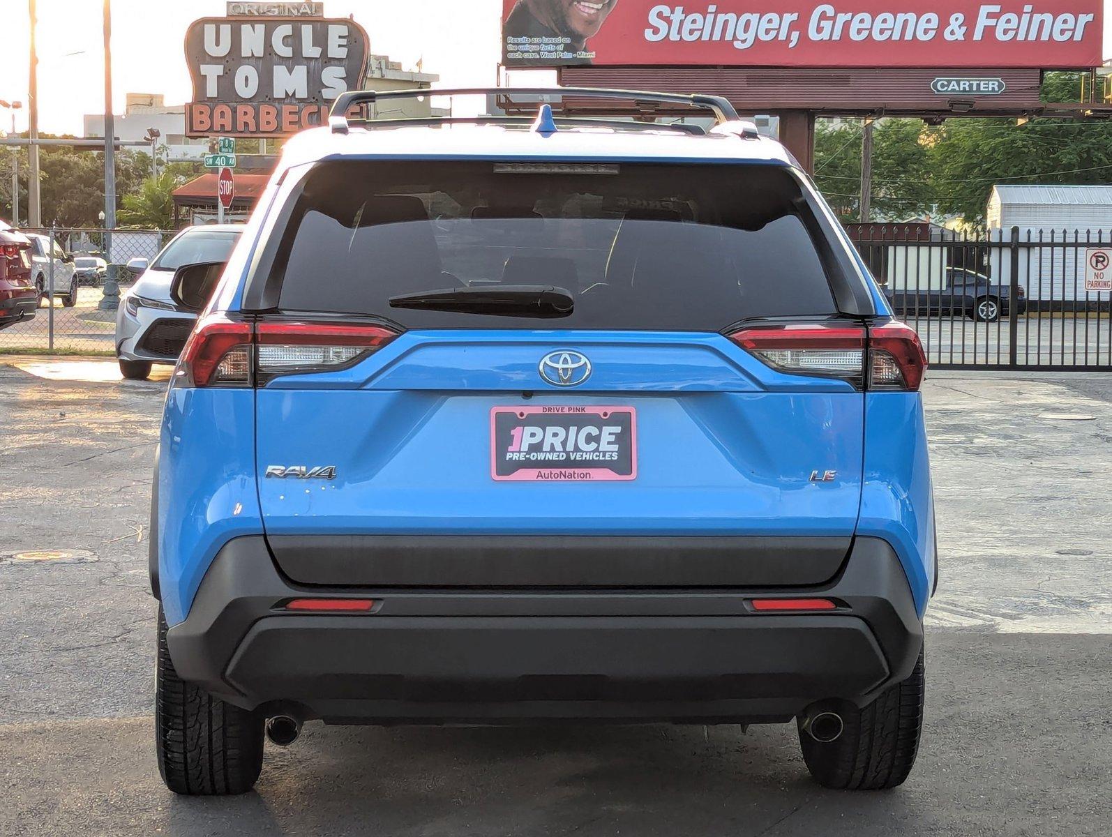 2019 Toyota RAV4 Vehicle Photo in MIAMI, FL 33134-2699