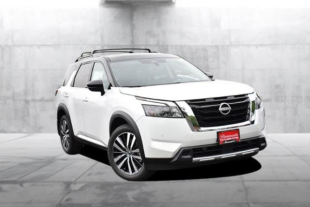 2025 Nissan Pathfinder Vehicle Photo in Ballwin, MO 63011
