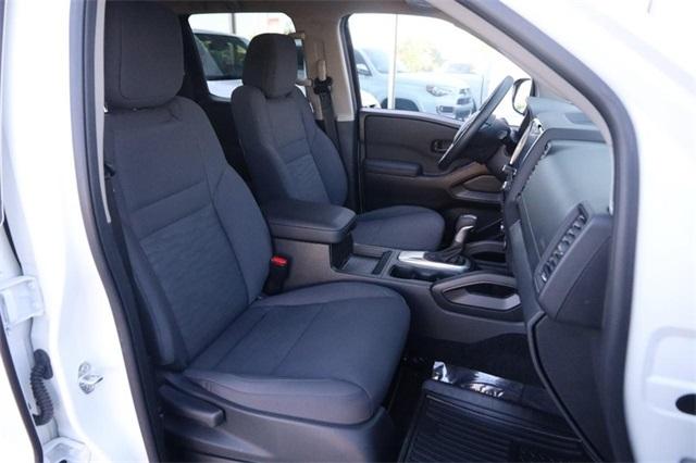 2024 Nissan Frontier Vehicle Photo in Hazelwood, MO 63042
