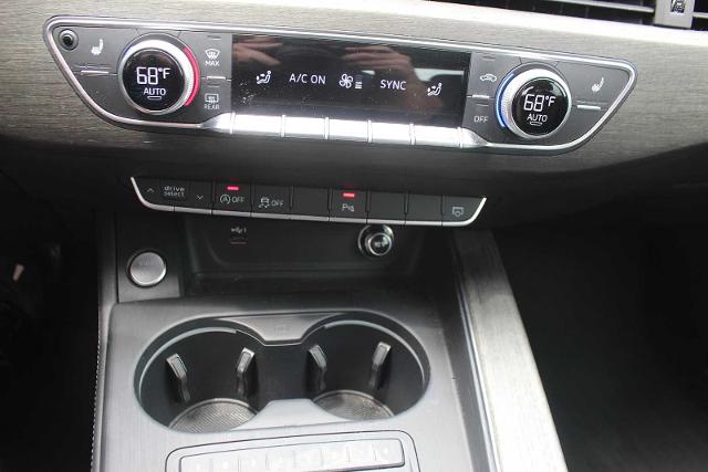 2019 Audi A4 Vehicle Photo in HOUSTON, TX 77090