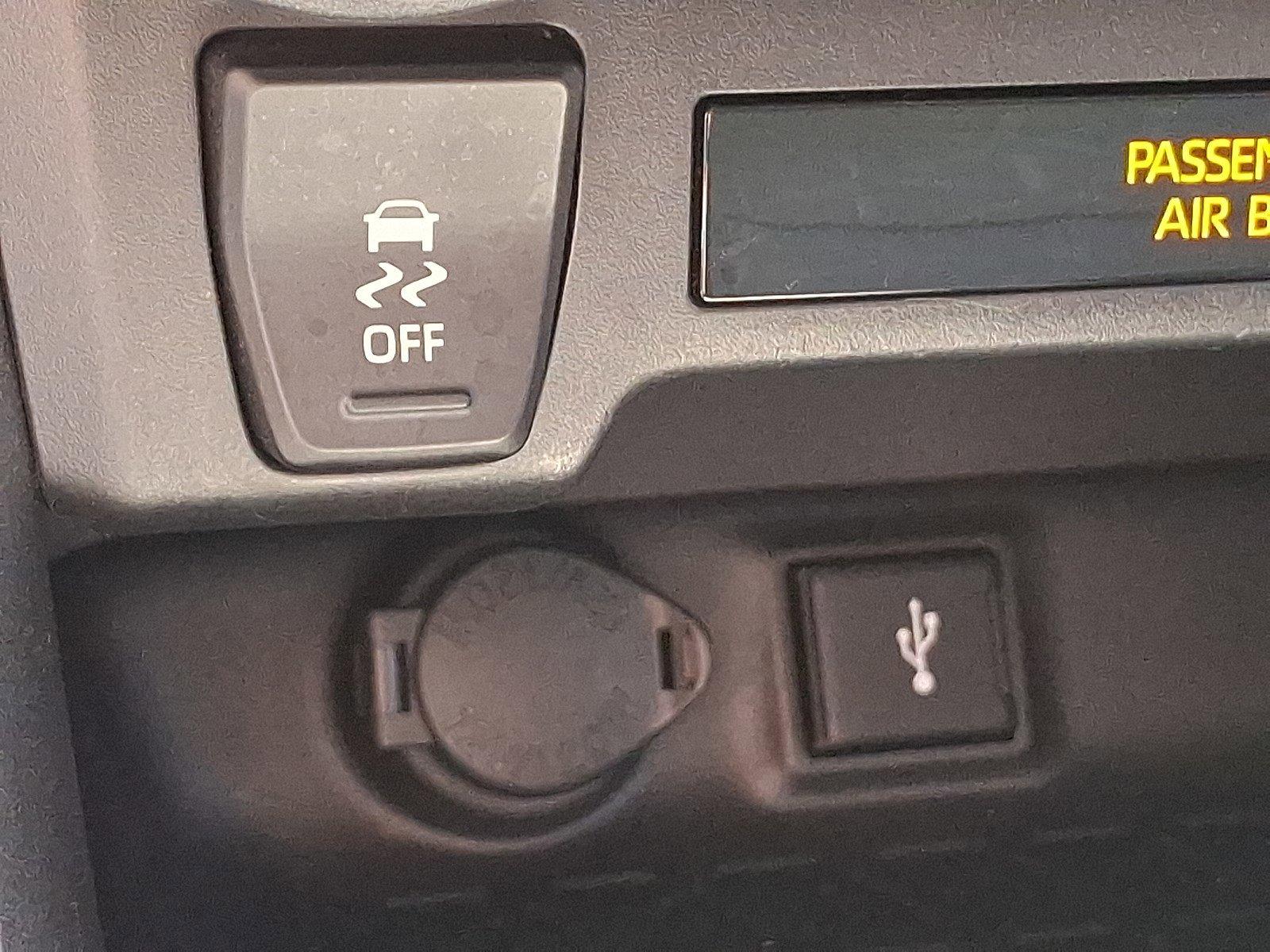 2022 Toyota RAV4 Vehicle Photo in Harrisburg, PA 17111