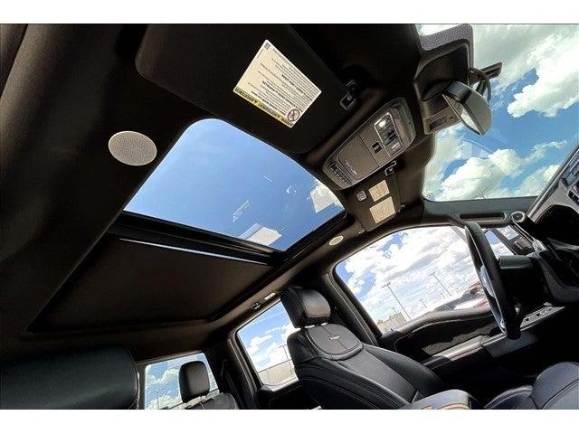 2024 Ford Super Duty F-250 SRW Vehicle Photo in Grapevine, TX 76051