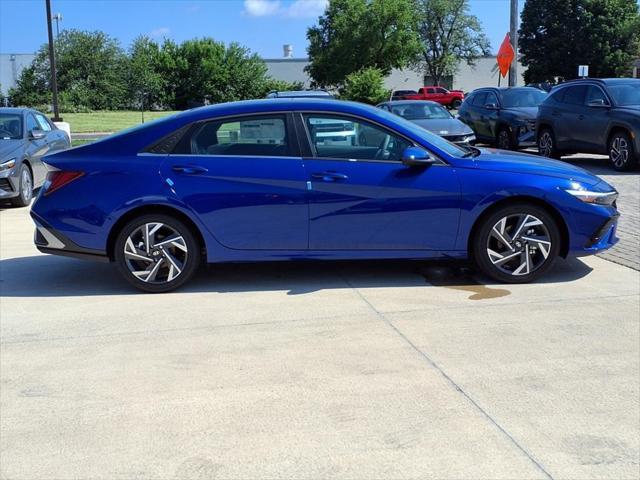 2025 Hyundai ELANTRA Vehicle Photo in Peoria, IL 61615