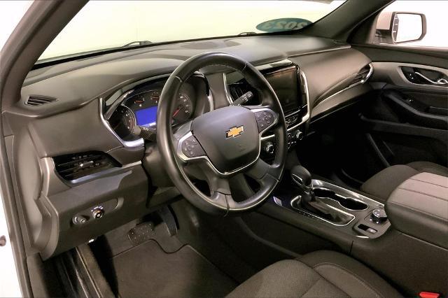 2023 Chevrolet Traverse Vehicle Photo in Lees Summit, MO 64086