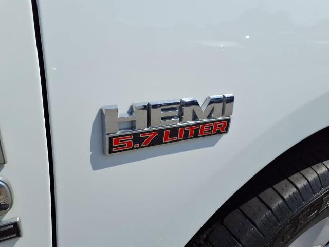 2022 Ram 1500 Classic Vehicle Photo in EMPORIA, VA 23847-1235