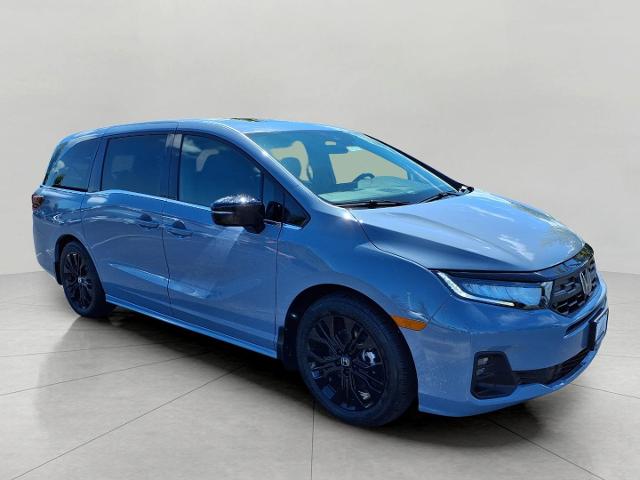2025 Honda Odyssey Vehicle Photo in Oshkosh, WI 54904