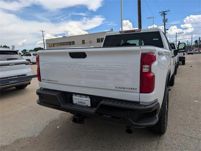 2025 Chevrolet Silverado 2500 HD Vehicle Photo in ENGLEWOOD, CO 80113-6708
