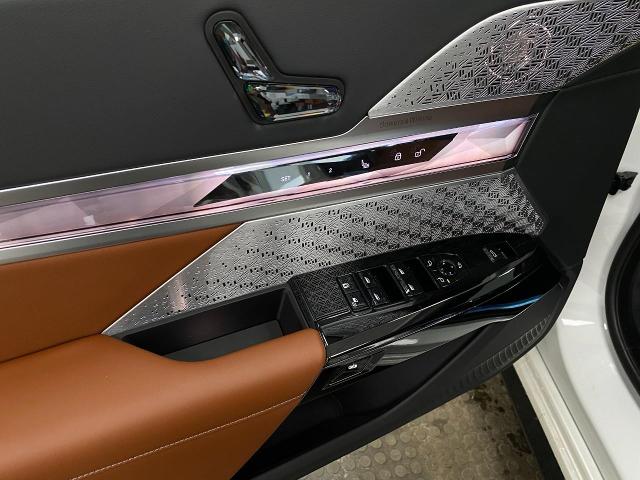 2023 BMW i7 Vehicle Photo in Appleton, WI 54913