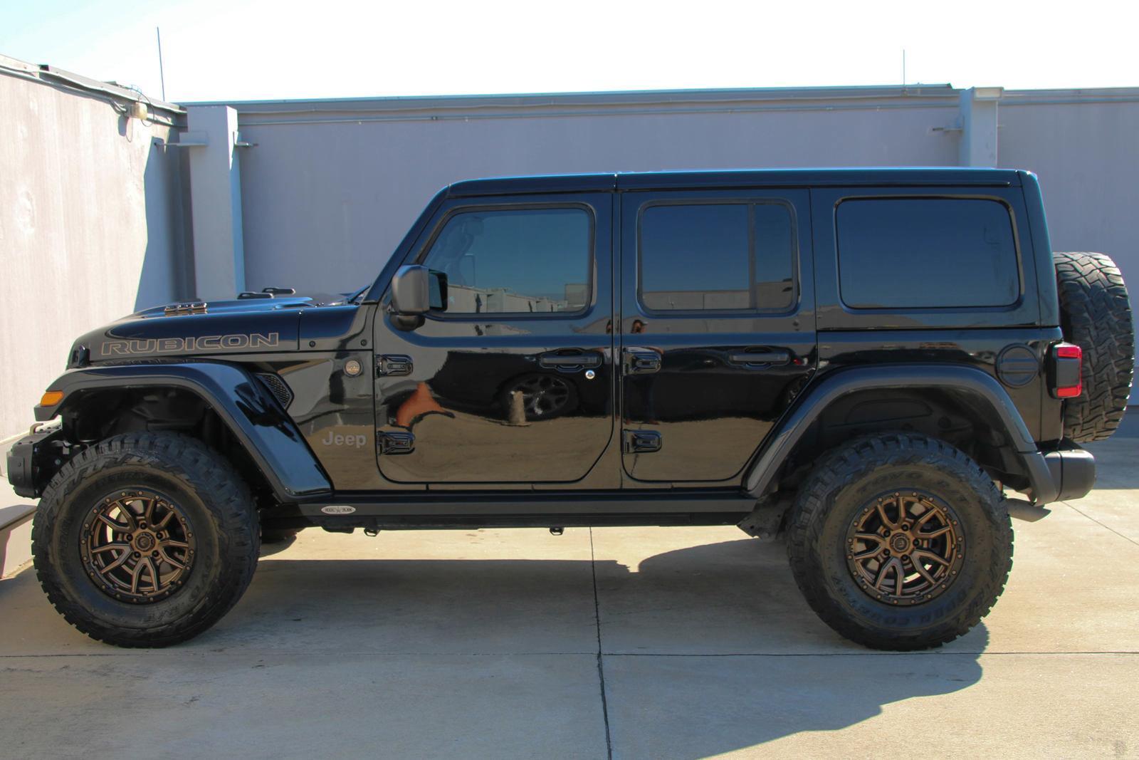 2023 Jeep Wrangler Vehicle Photo in SUGAR LAND, TX 77478