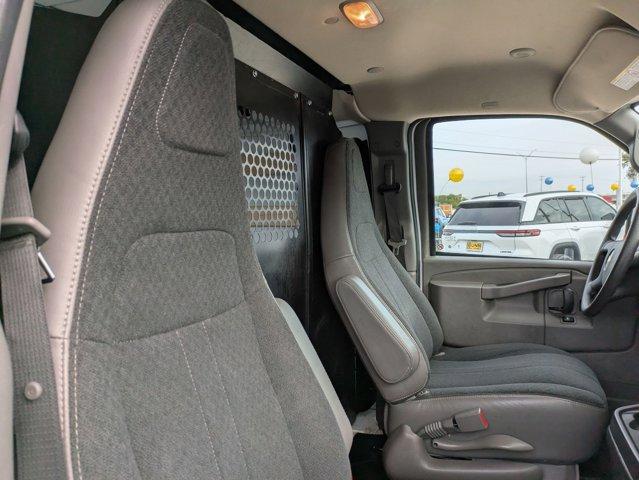 2022 Chevrolet Express Cargo 2500 Vehicle Photo in SELMA, TX 78154-1460