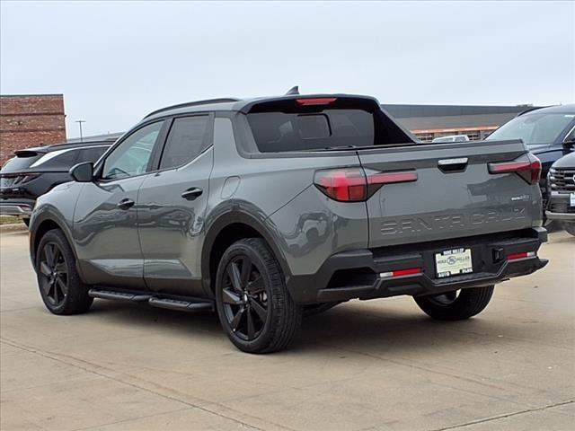 2024 Hyundai SANTA CRUZ Vehicle Photo in Peoria, IL 61615