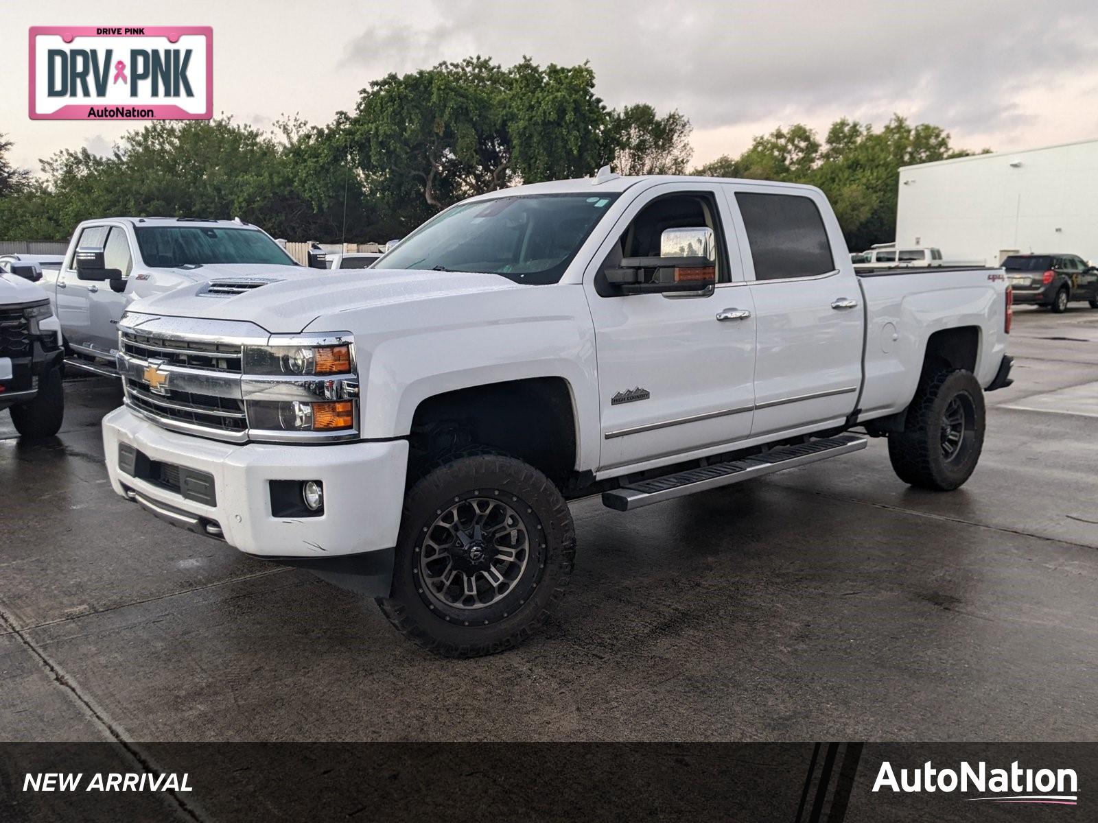 2019 Chevrolet Silverado 2500HD Vehicle Photo in PEMBROKE PINES, FL 33024-6534