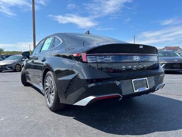 2024 Hyundai SONATA Hybrid Vehicle Photo in Shiloh, IL 62269