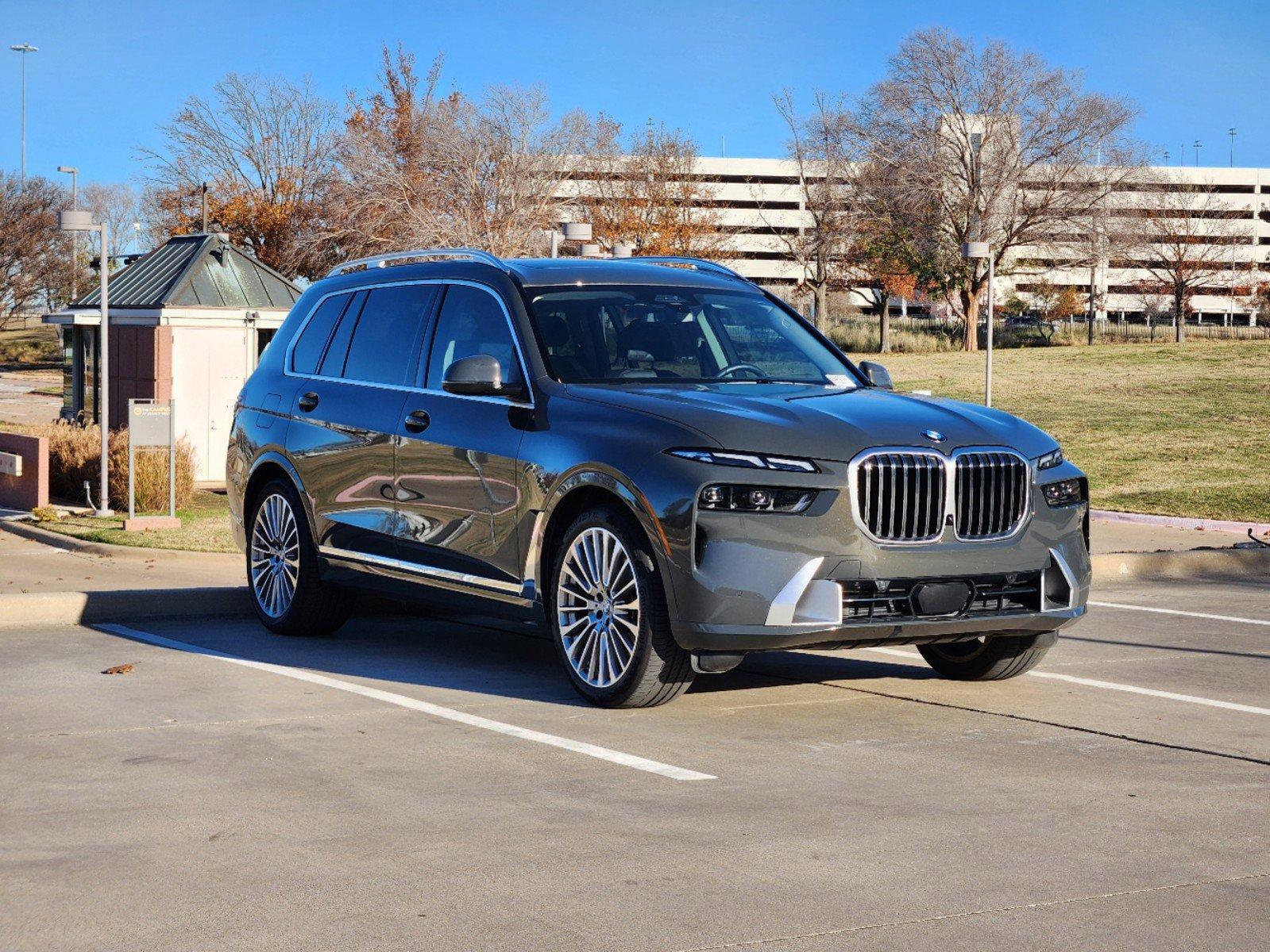 2024 BMW X7 xDrive40i Vehicle Photo in PLANO, TX 75024