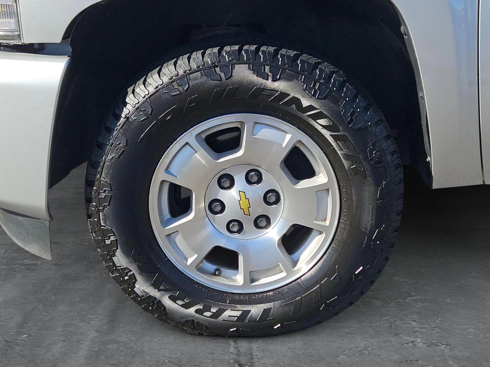 2011 Chevrolet Silverado 1500 Vehicle Photo in GILBERT, AZ 85297-0446