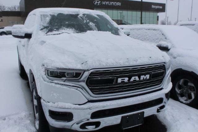 2022 Ram 1500 Vehicle Photo in Green Bay, WI 54304