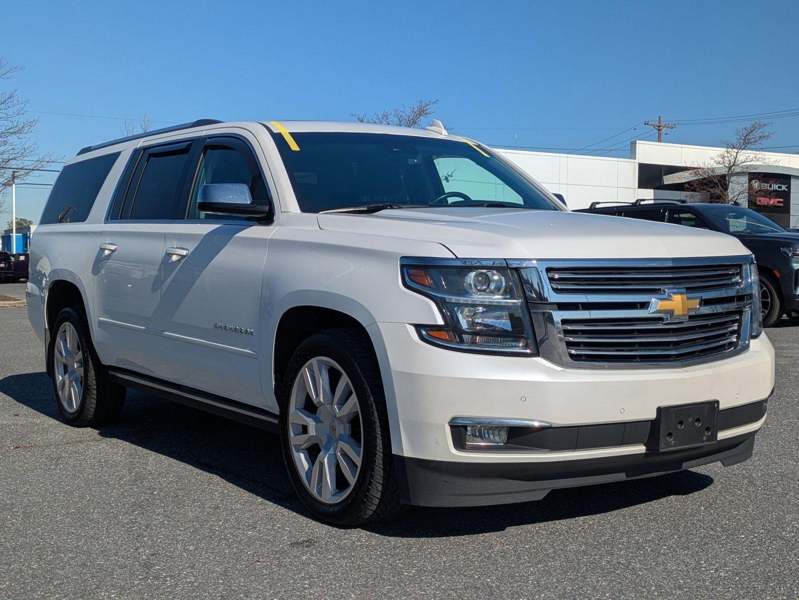 2017 Chevrolet Suburban Vehicle Photo in LAUREL, MD 20707-4697