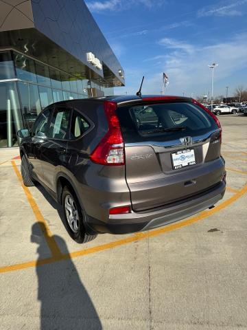 2015 Honda CR-V Vehicle Photo in Peoria, IL 61615