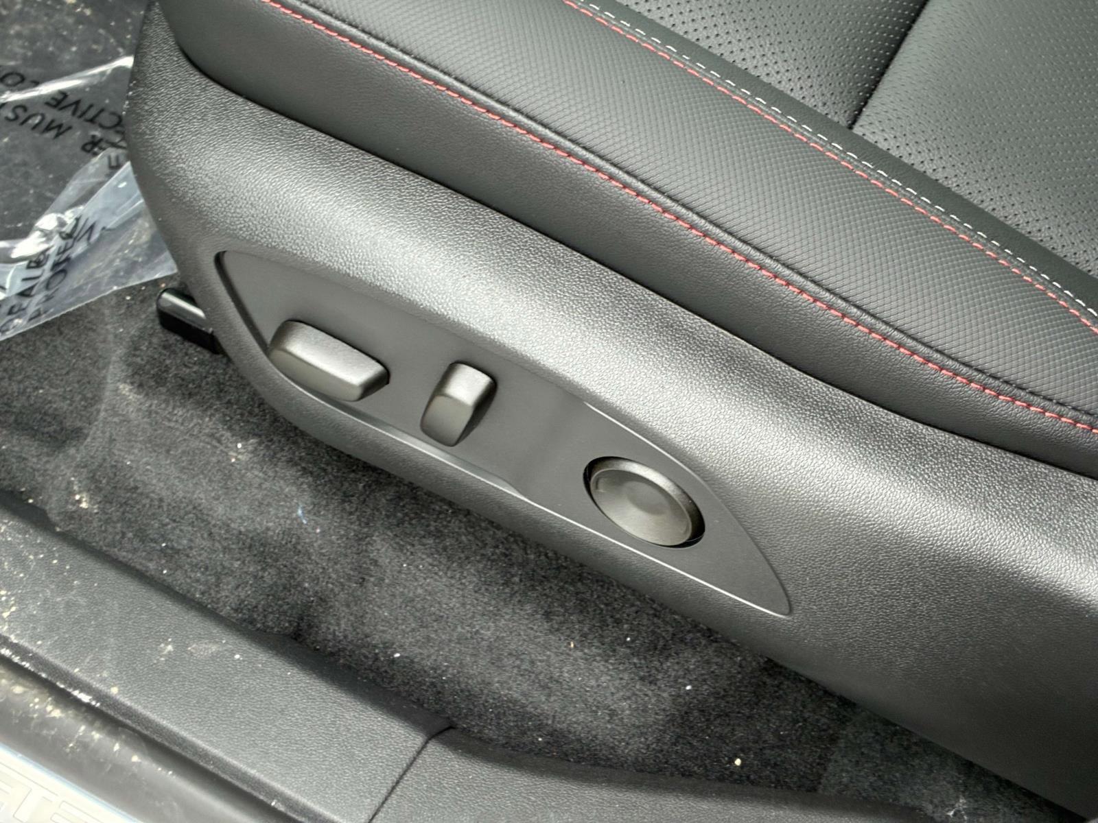 2025 Chevrolet Traverse Vehicle Photo in LOS ANGELES, CA 90007-3794