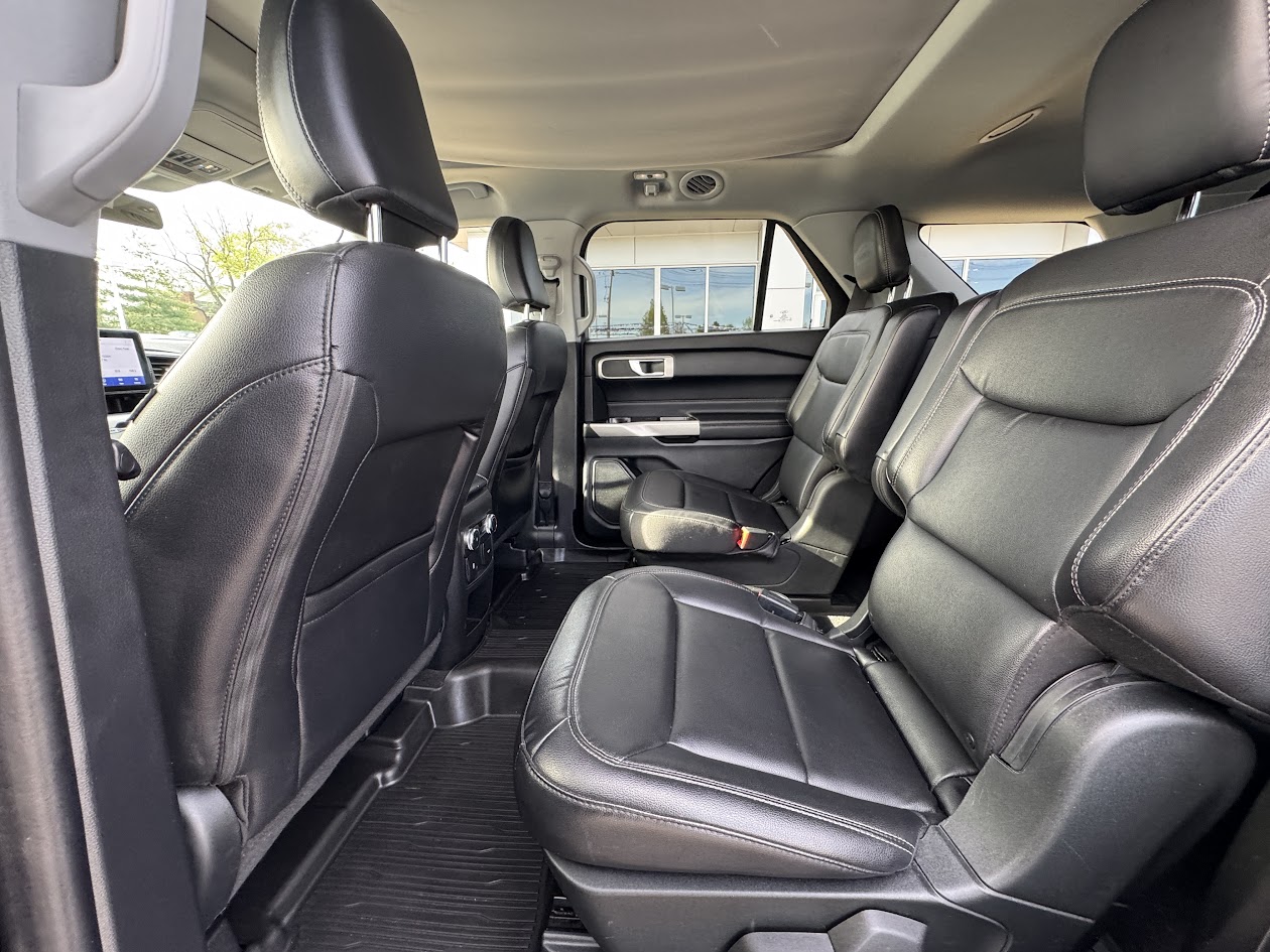 2021 Ford Explorer Vehicle Photo in BOONVILLE, IN 47601-9633