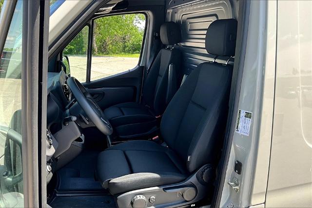 2024 Mercedes-Benz Sprinter Cargo Van Vehicle Photo in Tulsa, OK 74145