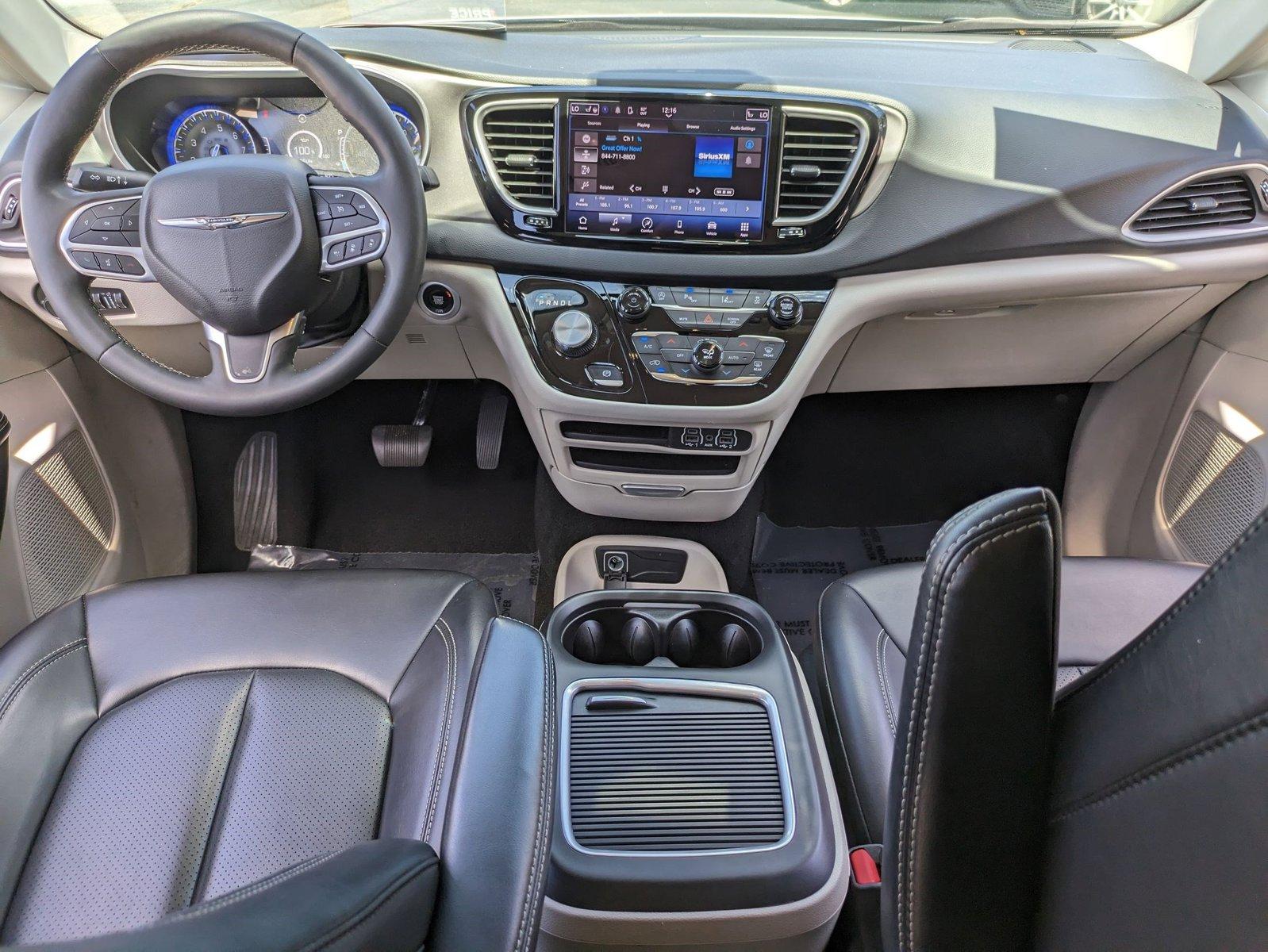 2023 Chrysler Pacifica Vehicle Photo in Jacksonville, FL 32244