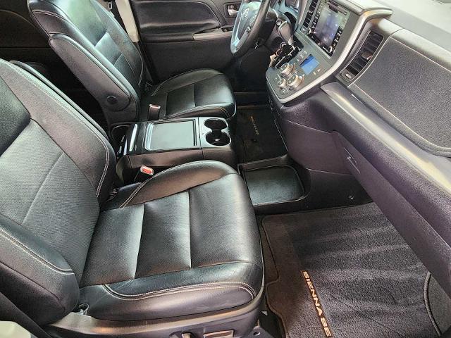 2020 Toyota Sienna Vehicle Photo in HOUSTON, TX 77079