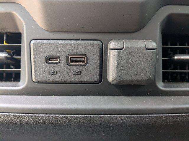 2021 Chevrolet Silverado 1500 Vehicle Photo in BRUNSWICK, GA 31525-1881