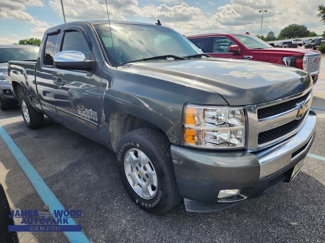 2011 Chevrolet Silverado 1500 Vehicle Photo in DENTON, TX 76210-9321