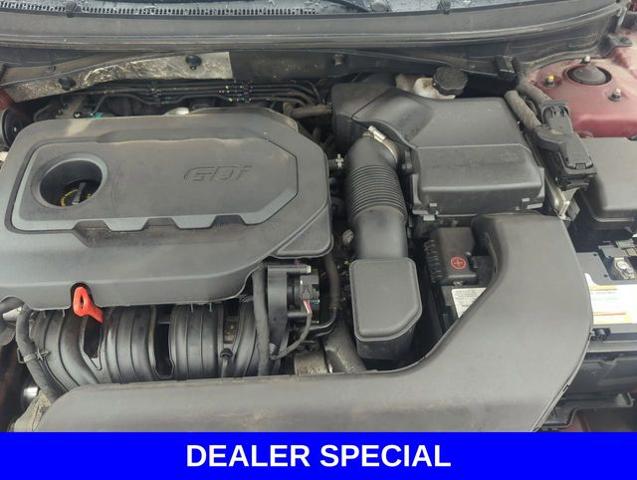 2015 Hyundai SONATA Vehicle Photo in Merrillville, IN 46410